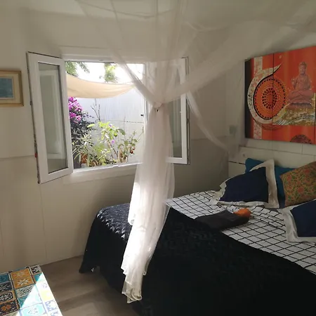 Yumbo Room-3